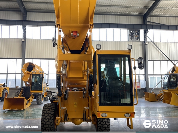 Algeria - 1 Unit XCMG SLM3500S Self-loading Mixer